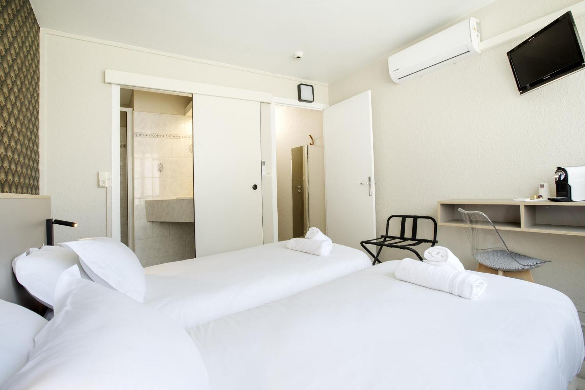Gab House Hotel Bron Exterior photo